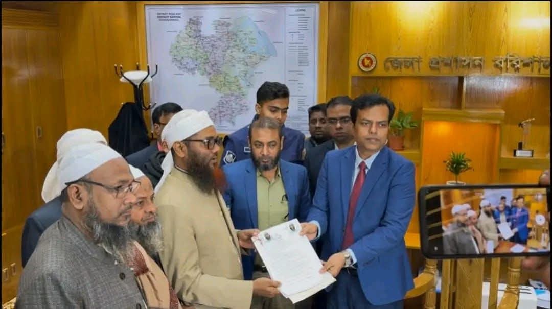 বরিশাল-৪ আসনে হাতপাখা প্রার্থীর মনোনয়ন পত্র জমা