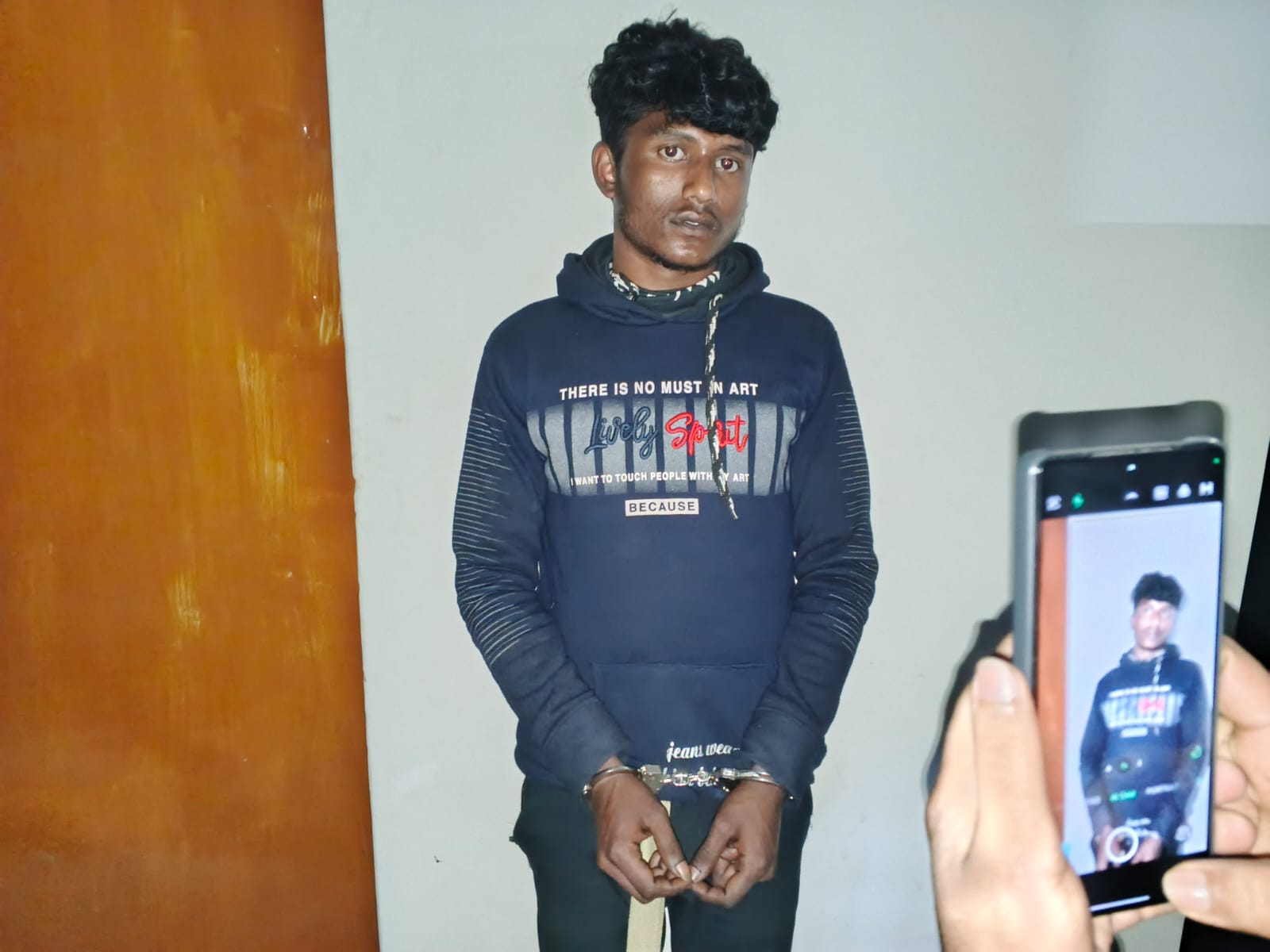 গাঁজাসহ মাদক ব্যবসায়ী হোসেন গ্রেপ্তার