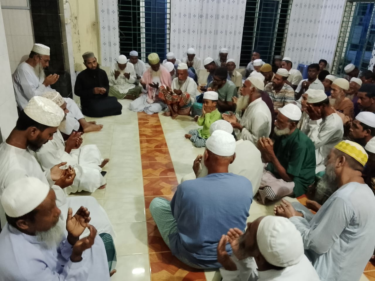 মেহেন্দিগঞ্জে ঈদে মিলাদুন্নবী উপলক্ষে তালিমি জলসা ও দোয়া মাহফিল